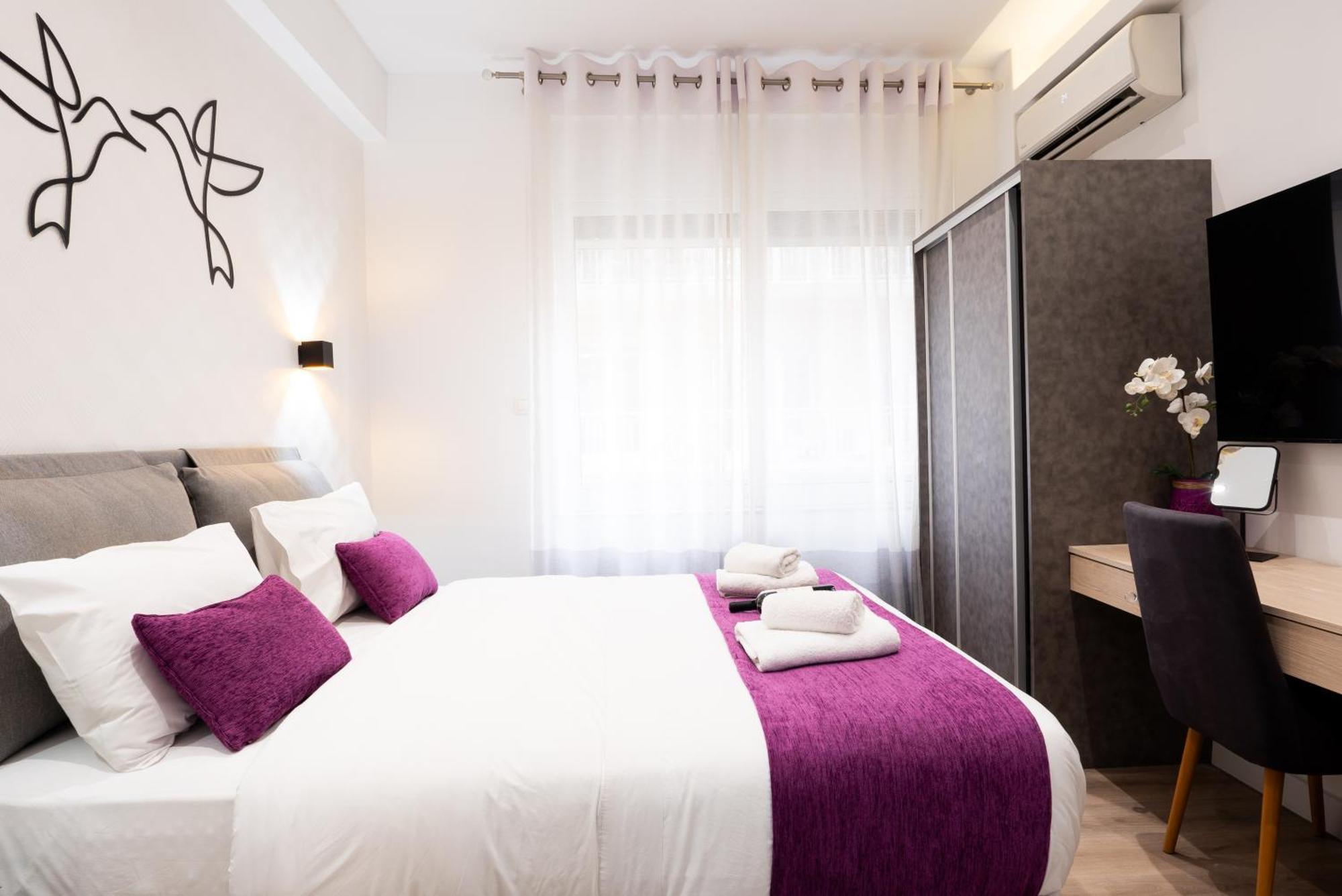 Romeo & Juliet In The Heart Of Appartement Athènes